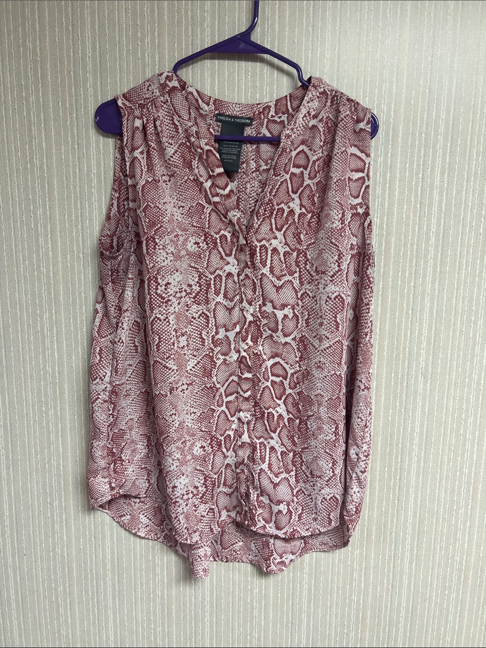 M Chelsea & Theodore Mauve Snake-Print Sleeveless V-Neck suit Blouse